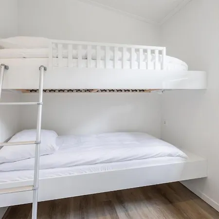 Дом отдыха 2 Bedroom Awesome In