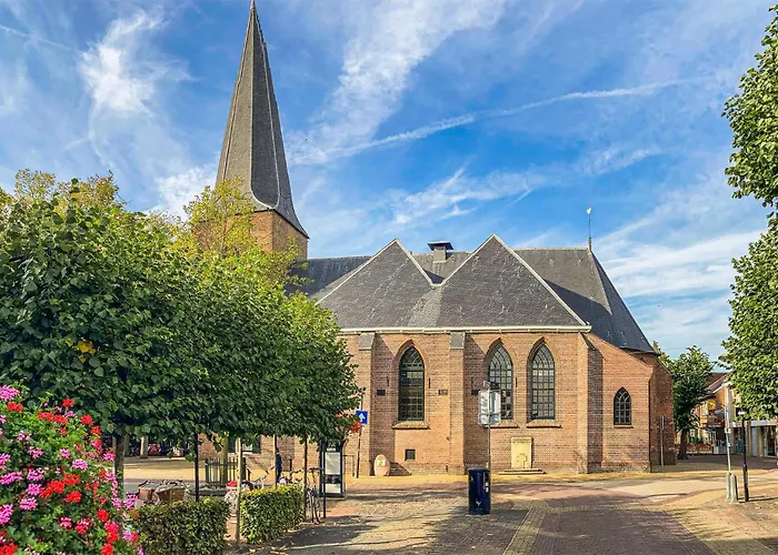 Semesterbostad 2 Bedroom Awesome In Voorthuizen