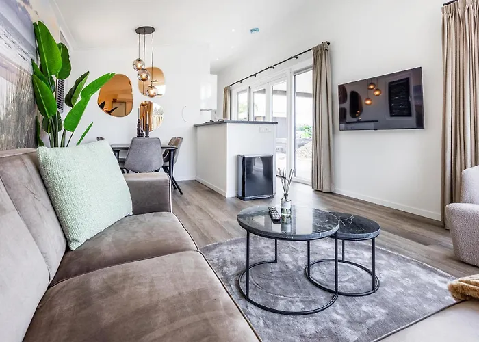 Semesterbostad 2 Bedroom Awesome In