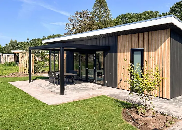 2 Bedroom Awesome In Voorthuizen