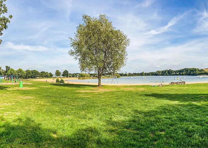 Semesterbostad 2 Bedroom Awesome In