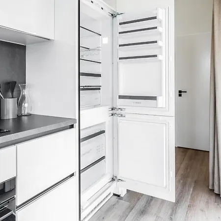 2 Bedroom Awesome In *