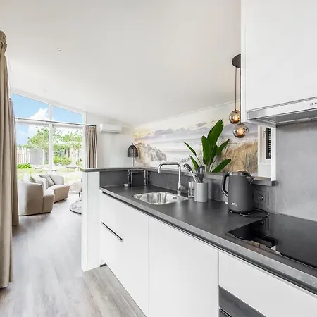 2 Bedroom Awesome In Vakantiehuis