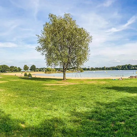 Vakantiehuis 2 Bedroom Awesome In