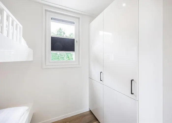 2 Bedroom Awesome In Feriehus